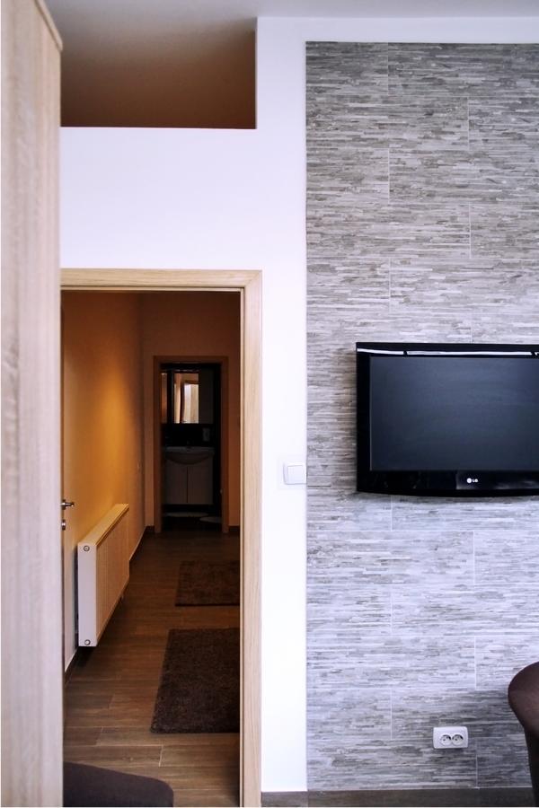 Rooms Fitea Osijek Exterior foto